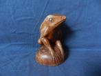 Houten sculptuur Zittende kikker Indonesie Bali h. 10,3 cm., Antiek en Kunst, Ophalen of Verzenden
