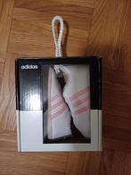 Adidas, Ophalen of Verzenden, Zo goed als nieuw, Schoentjes