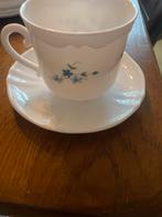 Arcopal Porseleinen Kop en Schotels met Bloemen, Antiek en Kunst, Ophalen