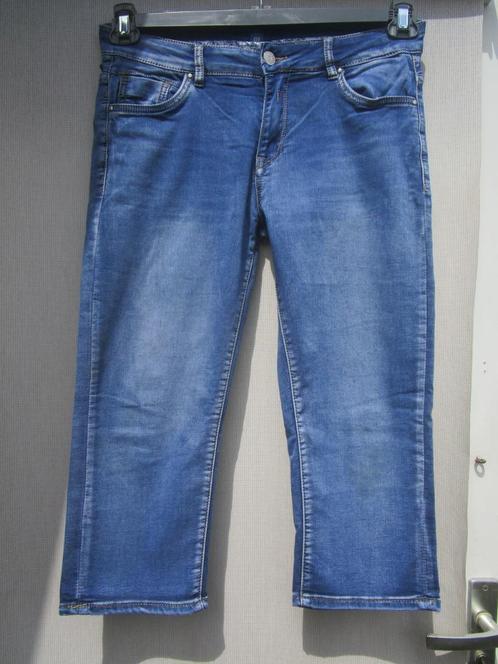 Spijkerbroek/capri NORFY mt 38, Kleding | Dames, Spijkerbroeken en Jeans, Zo goed als nieuw, W30 - W32 (confectie 38/40), Blauw