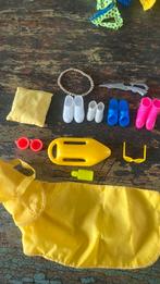 Barbie accessoires laarzen sport strand, Ophalen of Verzenden, Gebruikt, Kleertjes