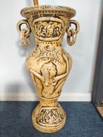 Decoratieve Vaas met Egyptische Motieven, Ophalen of Verzenden