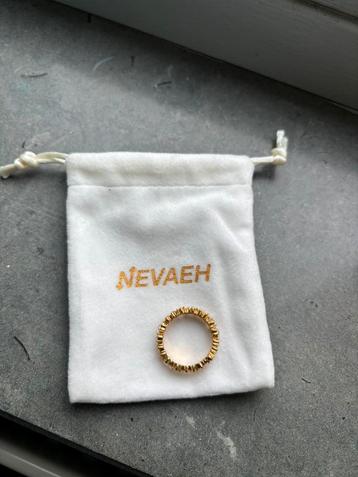 Nieuwe ring Nevaeh goud met strass steentjes maat 19 beschikbaar voor biedingen