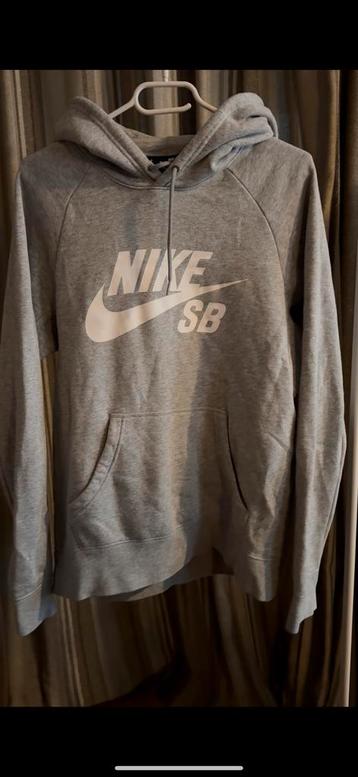 Nike SB Hoodie - Grijs  M zie fotos ! beschikbaar voor biedingen