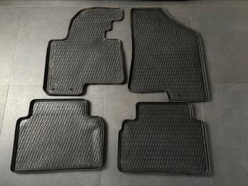 Hyundai ix35 rubberen automatten set beschikbaar voor biedingen