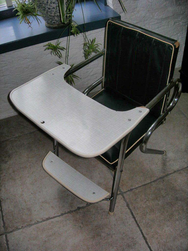 Kinderzitje met tafeltje brocante, Antiek en Kunst, Curiosa en Brocante, Ophalen