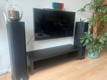 IKEA Lack TV Meubel op Wieltjes - 120cm beschikbaar voor biedingen