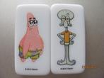 NIEUWSTAAT 2x DOMINO steen SPONGEBOB C1000 supermarkt actie, Ophalen of Verzenden, Zo goed als nieuw, Tv, Overige typen