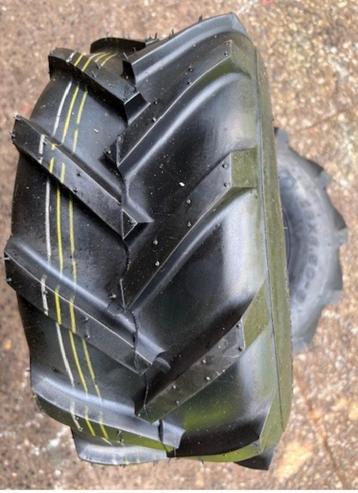grasmaaier tractor banden 16 x 6,50 x 8 beschikbaar voor biedingen