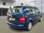 Volkswagen Touran 1.9 TDI Trendline/AUT/PSENSOR/TREKHAAK/BOE, Auto's, Volkswagen, Gebruikt, 4 cilinders, Blauw, Origineel Nederlands