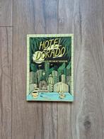Hotel Dorado - Stripboek, Eén stripboek, Ophalen of Verzenden, Zo goed als nieuw, Pepijn Lanen & Floor van het Nederend