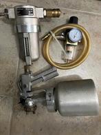 gereedschap luchtreduceer, vochtafscheider en  Verfspuit, Auto diversen, Autogereedschap, Ophalen of Verzenden, Gebruikt