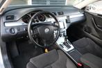 Volkswagen Passat 1.8 TFSI DSG Navi Trek Cruise Xenon Pdc Cl, Stof, 4 cilinders, Origineel Nederlands, Bedrijf