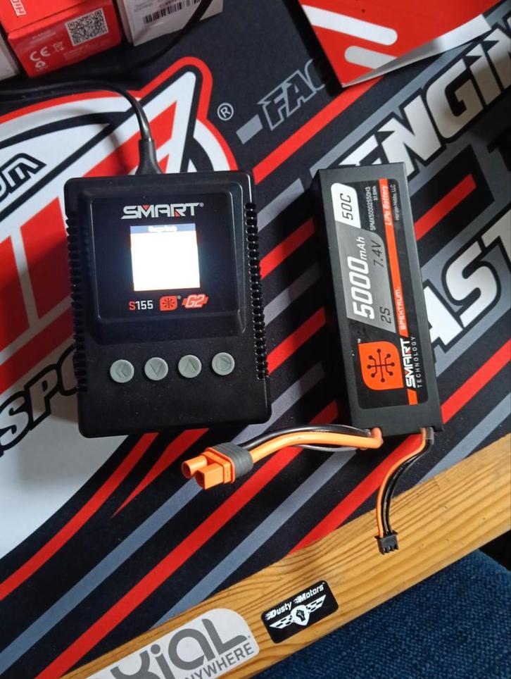 Spektrum s155 smart lader + spektrum 2s lipo, Hobby en Vrije tijd, Modelbouw | Radiografisch | Overige, Zo goed als nieuw, Ophalen of Verzenden
