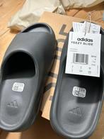 Nieuwe Yeezy slide slippers maat 42, Kleding | Heren, Sportkleding, Ophalen of Verzenden