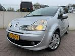 Renault Grand Modus 1.2 TCE Expression/LEDER/CLIMA/LAGE KM S, Voorwielaandrijving, Gebruikt, Zwart, 4 cilinders