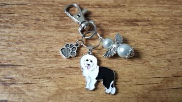 Sleutelhanger Oud engelse herdershond Bobtail emaille engel beschikbaar voor biedingen