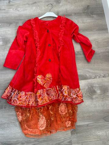 Zelfgemaakte carnavalsoutfit rood meisje beschikbaar voor biedingen