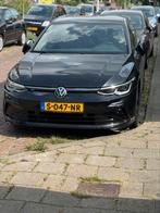 Volkswag Golf 1.5 Etsi 150pk 7-DSG 2020 Zwart/R-line/Pano/IQ, Auto's, 1498 cc, 4 cilinders, Zwart, 149 pk
