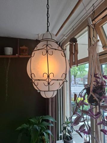 Grote vintage Venetiaanse hanglamp, matglas  beschikbaar voor biedingen