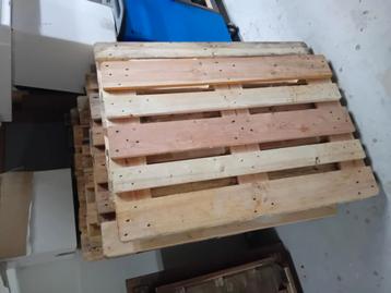 Bijna nieuwe euro pallets. beschikbaar voor biedingen