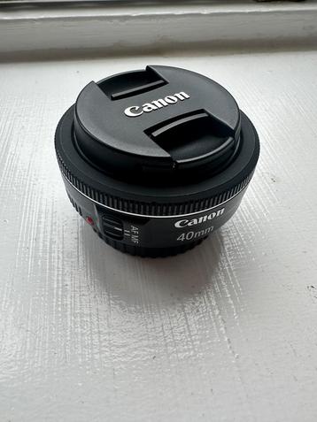 Canon EF 40mm f/2.8 STM beschikbaar voor biedingen