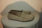 Tod's suede loafers beige lichte tint nopjes zool 37, Verzenden, Tods, Gedragen, Instappers