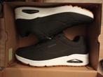 Maat 48,5 Skechers Uno Stand On Air herenschoenen, Zwart, Nieuw, Ophalen of Verzenden, Sneakers of Gympen