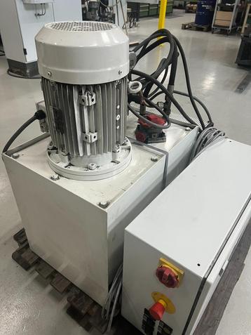 G+K hydraulische afkortschaar / hydrauliek unit beschikbaar voor biedingen