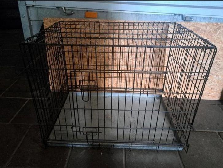 Hondenbenche / hondenbench, Dieren en Toebehoren, Hondenbenches, Gebruikt, Ophalen