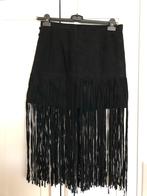 Suede rok met franjes - H&M - Maat 42, Kleding | Dames, H&M, Zwart, Maat 42/44 (L), Nieuw