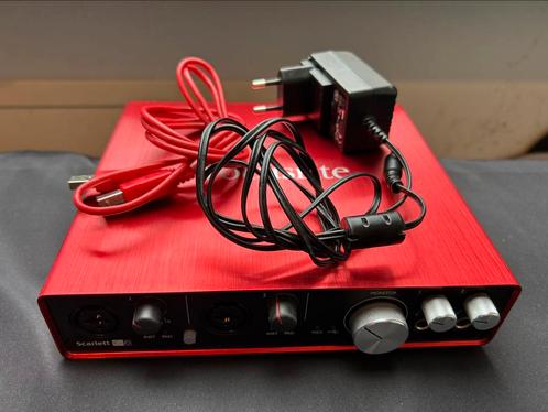 Focusrite Scarlett 6i6 2nd Gen Audio Interface, Computers en Software, Geluidskaarten, Zo goed als nieuw, Extern, Ophalen of Verzenden