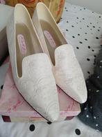 bruidsschoenen maat 40 ivoorkleur, Katz Bridal, Ophalen of Verzenden, Zo goed als nieuw, Schoenen