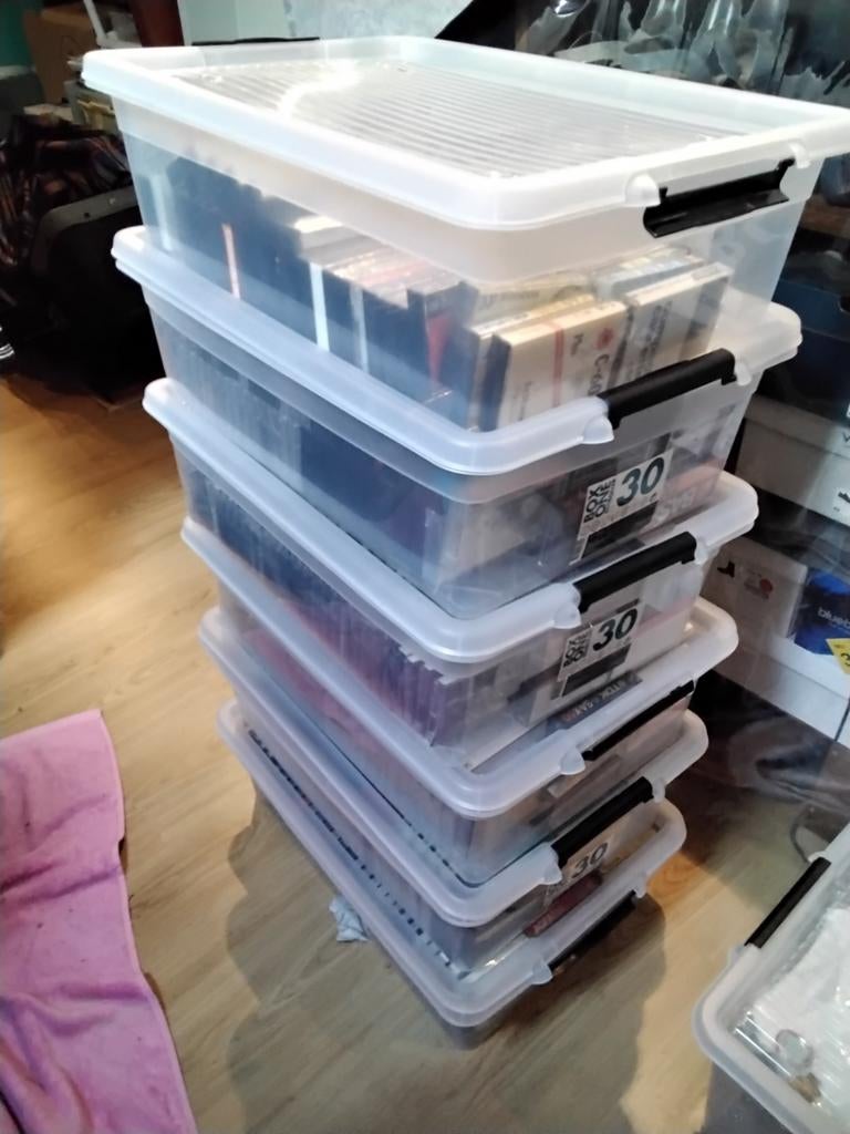 Cassettebandjes uit privé collectie, Cd's en Dvd's, Cassettebandjes, Ophalen, Gebruikt, Overige genres, Met bewaardoos, rek of koffer