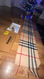 Burberry Cashmere Sjaal - Nieuw met Verpakking, Kleding | Dames, Mutsen, Sjaals en Handschoenen, Burberry, Ophalen of Verzenden