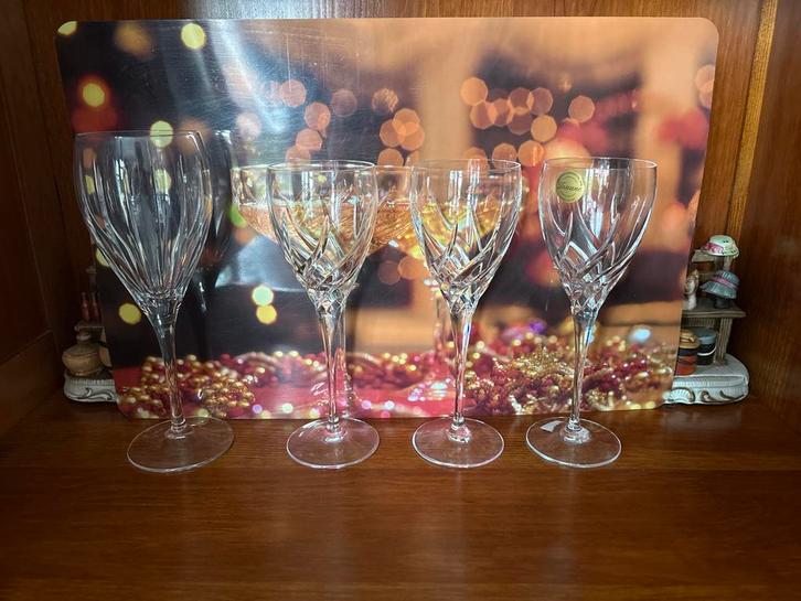 Wedgwood wijnglazen toscane 3 stuks / 1 rode wijnglas, Antiek en Kunst, Antiek | Glas en Kristal, Ophalen