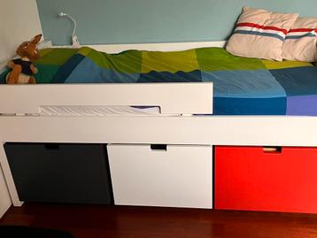 Half hoogslaper Bopita met lades beschikbaar voor biedingen