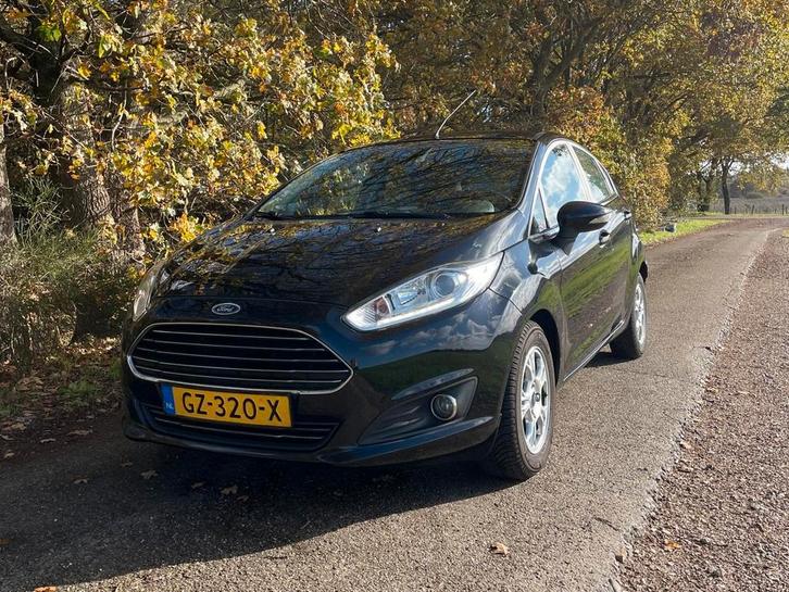 Ford Fiësta Titanium 1.5 Tdci 70KW 5DR 2015 Zwart, Auto's, Ford, Particulier, Fiësta, ABS, Airbags, Airconditioning, Bluetooth