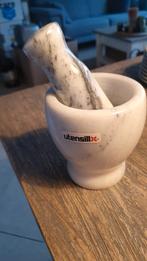 Utensill x marmeren vijzel met stamper, Ophalen of Verzenden, Zo goed als nieuw