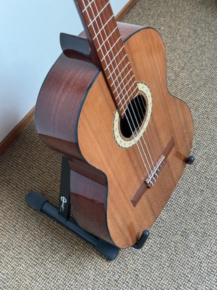 Klassieke Gitaar - Elmira Strunal - Model 977H, Muziek en Instrumenten, Snaarinstrumenten | Gitaren | Akoestisch, Zo goed als nieuw