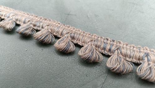 Vintage fournituren sierband lusjes blauw tinten 2 cm (KV5), Hobby en Vrije tijd, Naaien en Fournituren, Nieuw, Lint, Band of Elastiek