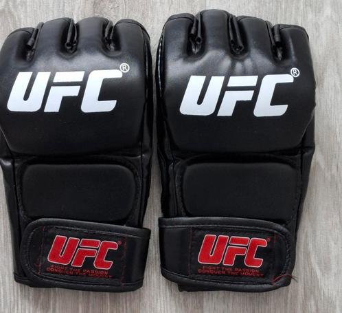 Ufc open bokshandschoenen (vingers vrij) maat l/xl zgan, Sport en Fitness, Vechtsporten en Zelfverdediging, Zo goed als nieuw