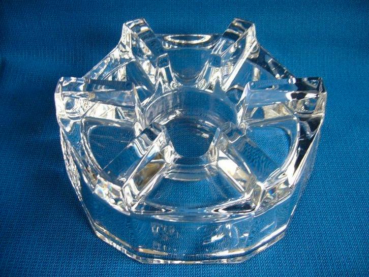 Robuuste theelichten / schotelwarmers van kristal nog nw, Verzamelen, Porselein, Kristal en Bestek, Nieuw, Overige typen, Kristal