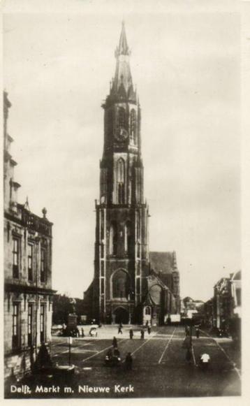 Delft, Markt m. Nieuwe Kerk - mensen - ongelopen beschikbaar voor biedingen