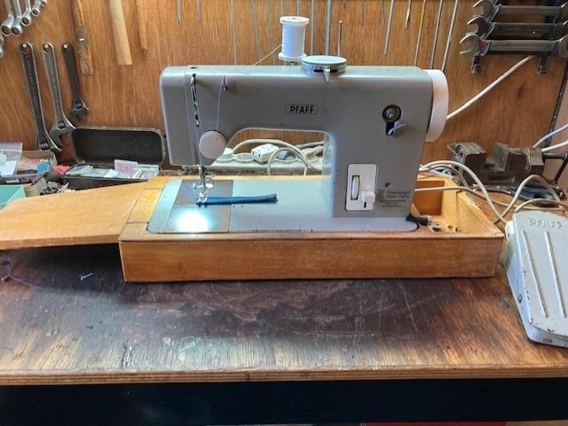 Pfaff 90 - Sterke naaimachine, Hobby en Vrije tijd, Naaimachines en Toebehoren, Gebruikt, Naaimachine, Pfaff, Industrieel, Ophalen of Verzenden