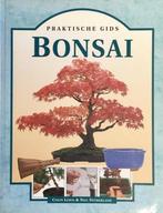 Praktische gids bonsai - Collin Lewis & Neil Sutherland, Ophalen of Verzenden, Zo goed als nieuw, Kamerplanten
