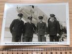 KLM Douglas DC-2 Uiver Crew 1934 Vliegtuig Kaart Luchtvaart, Ophalen of Verzenden, Zo goed als nieuw, Kaart, Foto of Prent