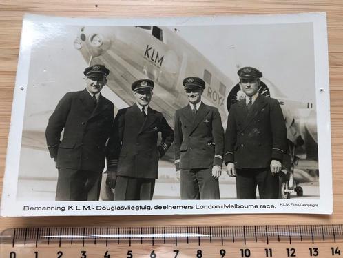 KLM Douglas DC-2 Uiver Crew 1934 Vliegtuig Kaart Luchtvaart, Verzamelen, Luchtvaart en Vliegtuigspotten, Zo goed als nieuw, Kaart, Foto of Prent