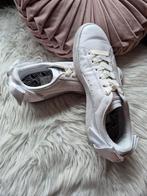 Puma Sneakers Wit Strik - Maat 39 - Zo goed als nieuw, Kleding | Dames, Schoenen, Puma, Wit, Ophalen of Verzenden, Sneakers of Gympen