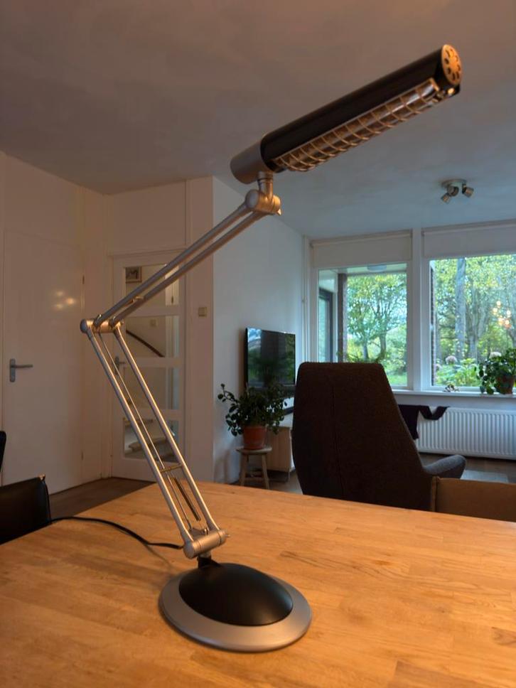 Stijlvolle bureaulamp - Verstelbaar, Huis en Inrichting, Lampen | Tafellampen, Gebruikt, 75 cm of meer, Kunststof, Metaal, Ophalen